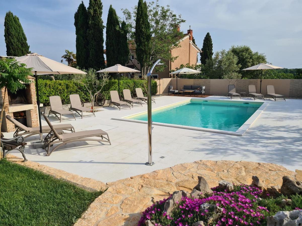 Apartmani Grzinic Rovinj Buitenkant foto
