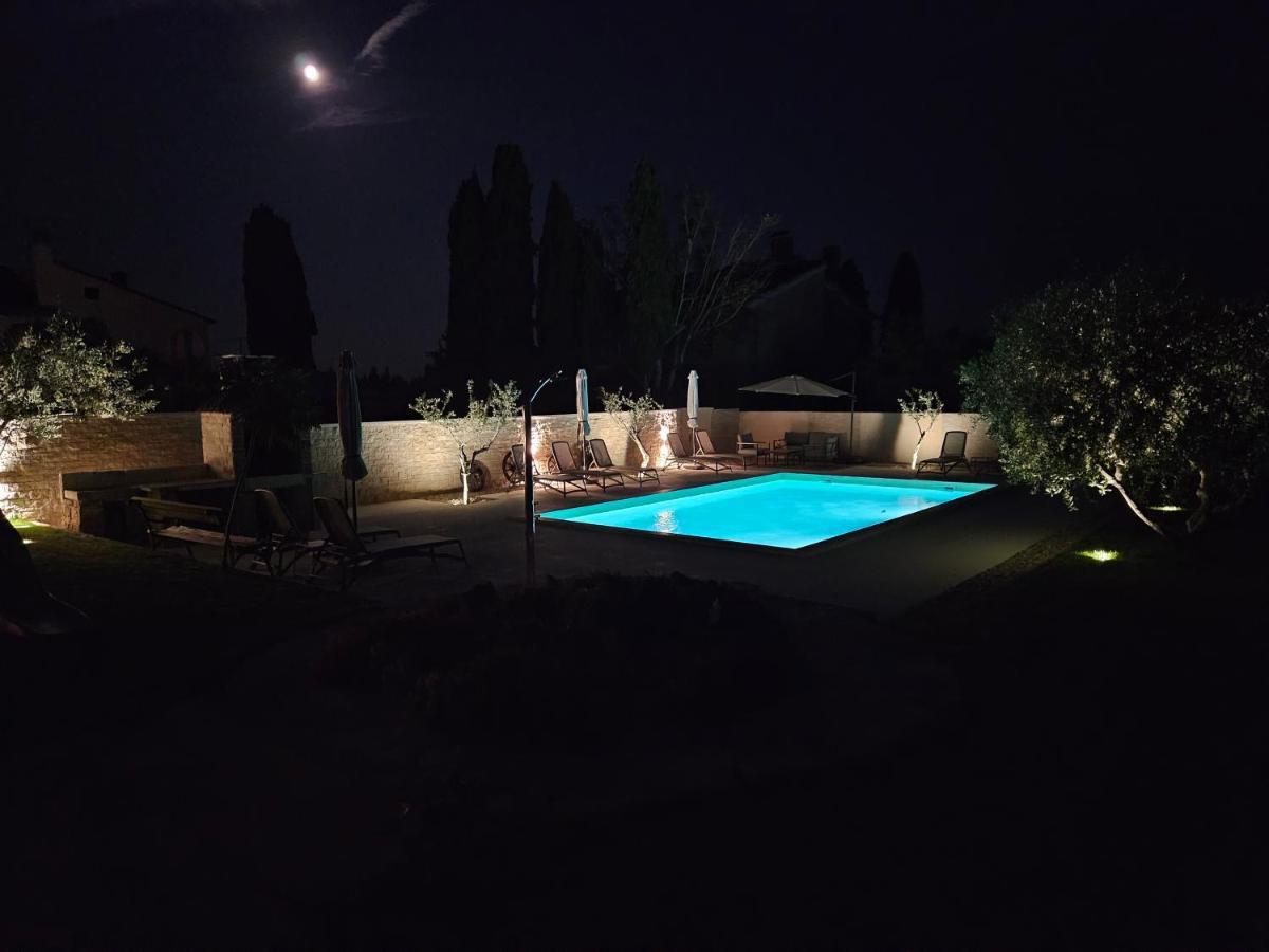 Apartmani Grzinic Rovinj Buitenkant foto