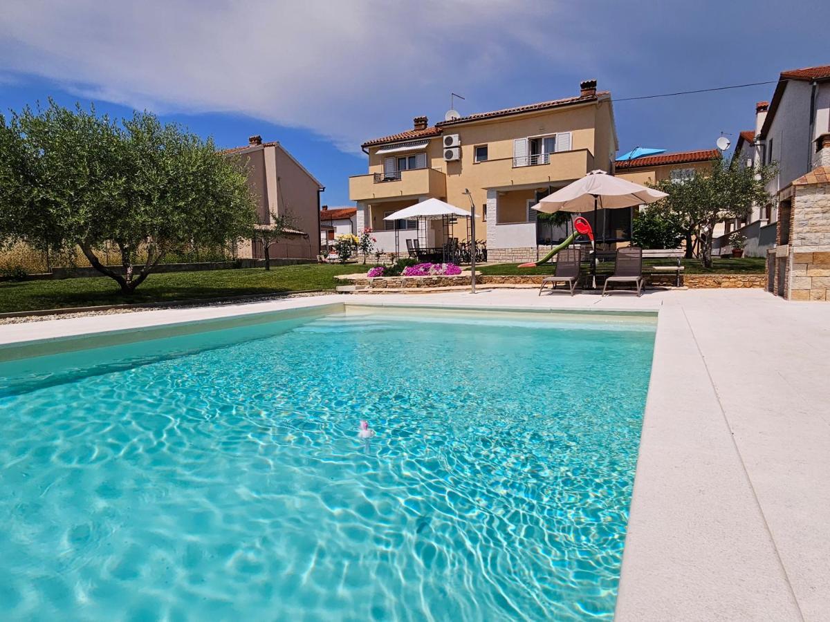 Apartmani Grzinic Rovinj Buitenkant foto