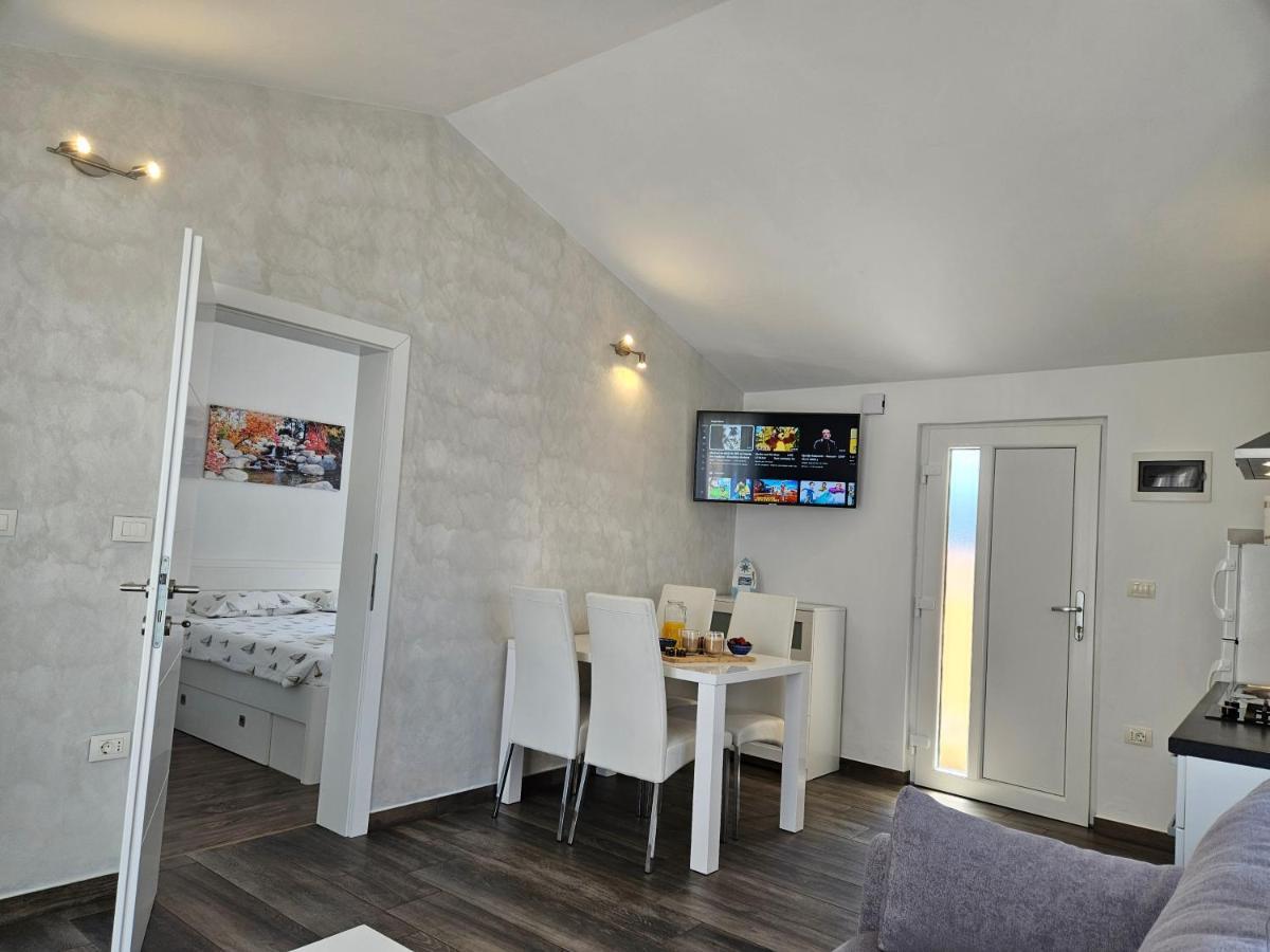 Apartmani Grzinic Rovinj Buitenkant foto
