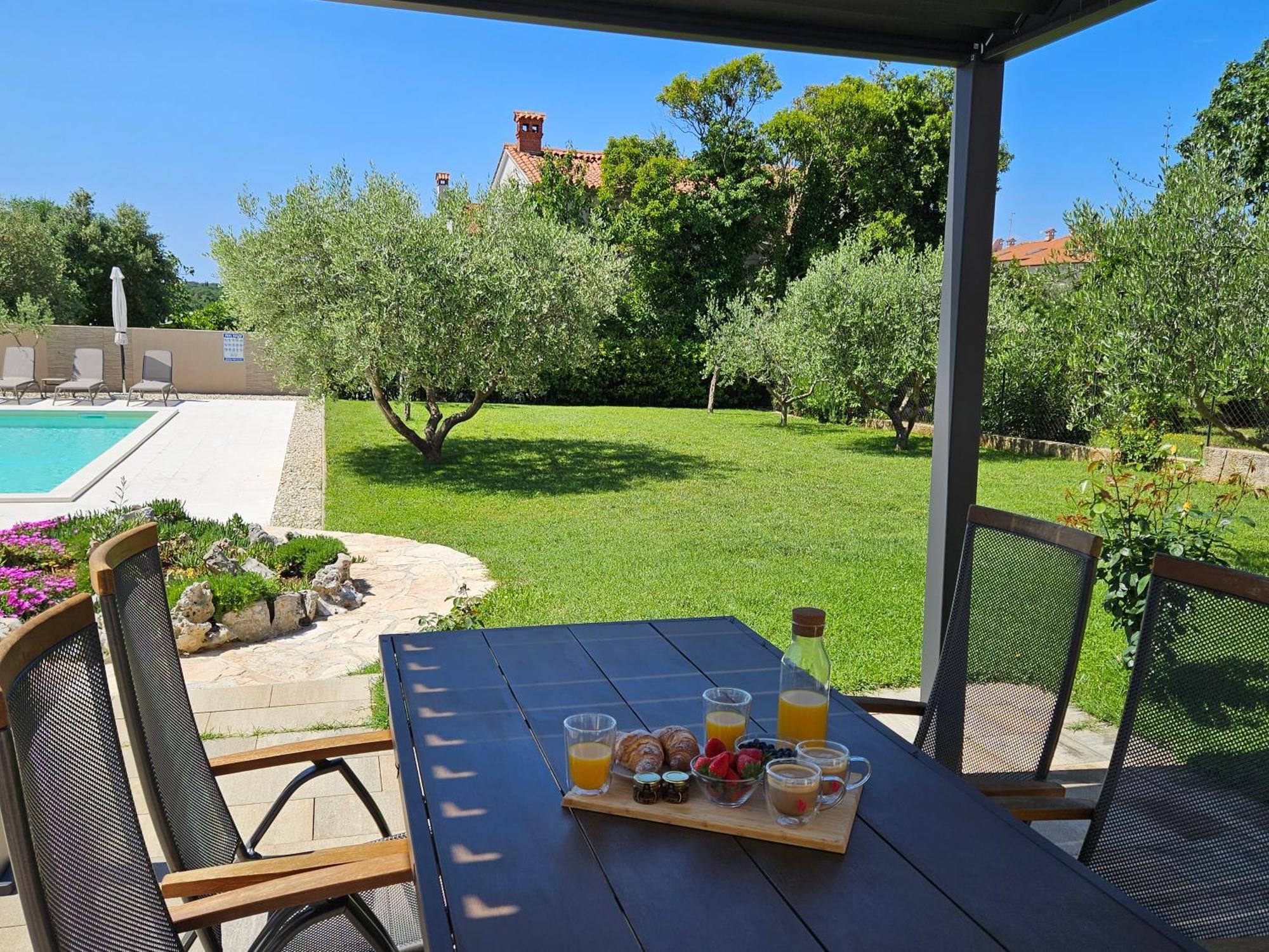Apartmani Grzinic Rovinj Buitenkant foto